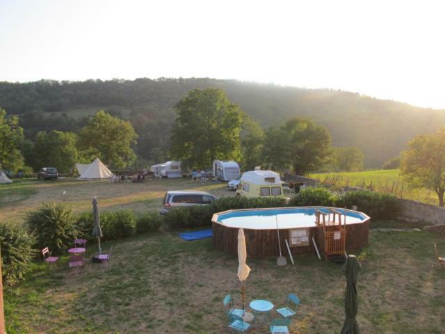 Goute La Vie Bed & Breakfast Marchamp ภายนอก รูปภาพ