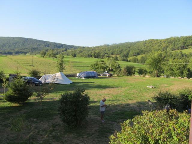 Goute La Vie Bed & Breakfast Marchamp ภายนอก รูปภาพ