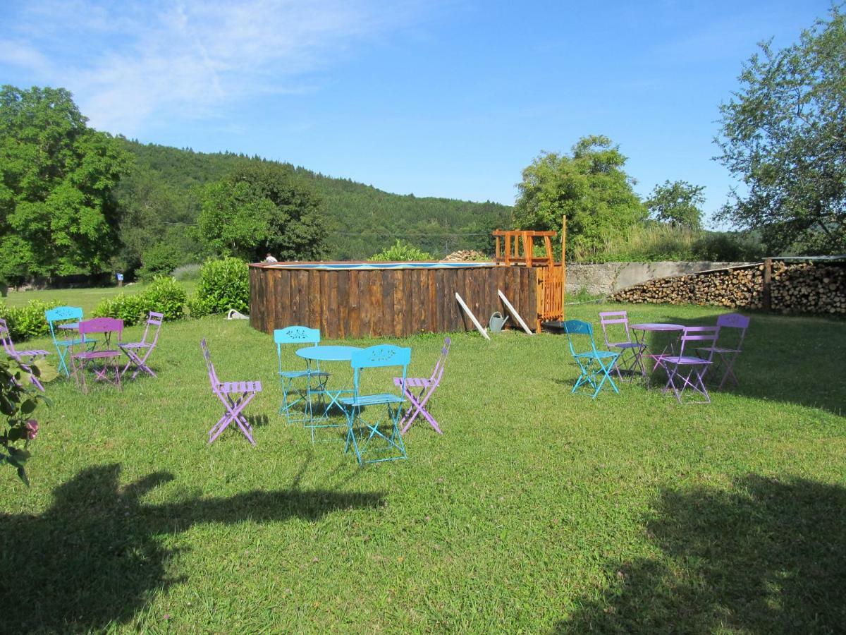 Goute La Vie Bed & Breakfast Marchamp ภายนอก รูปภาพ